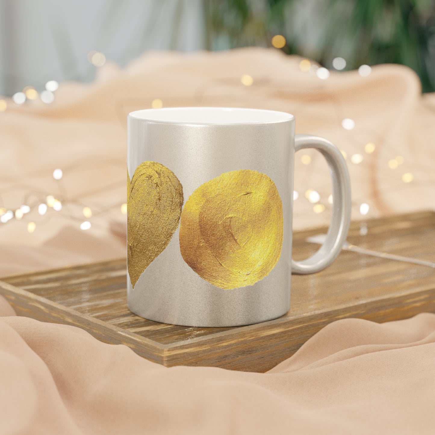 Heart in Circles Metallic-Coated Mug